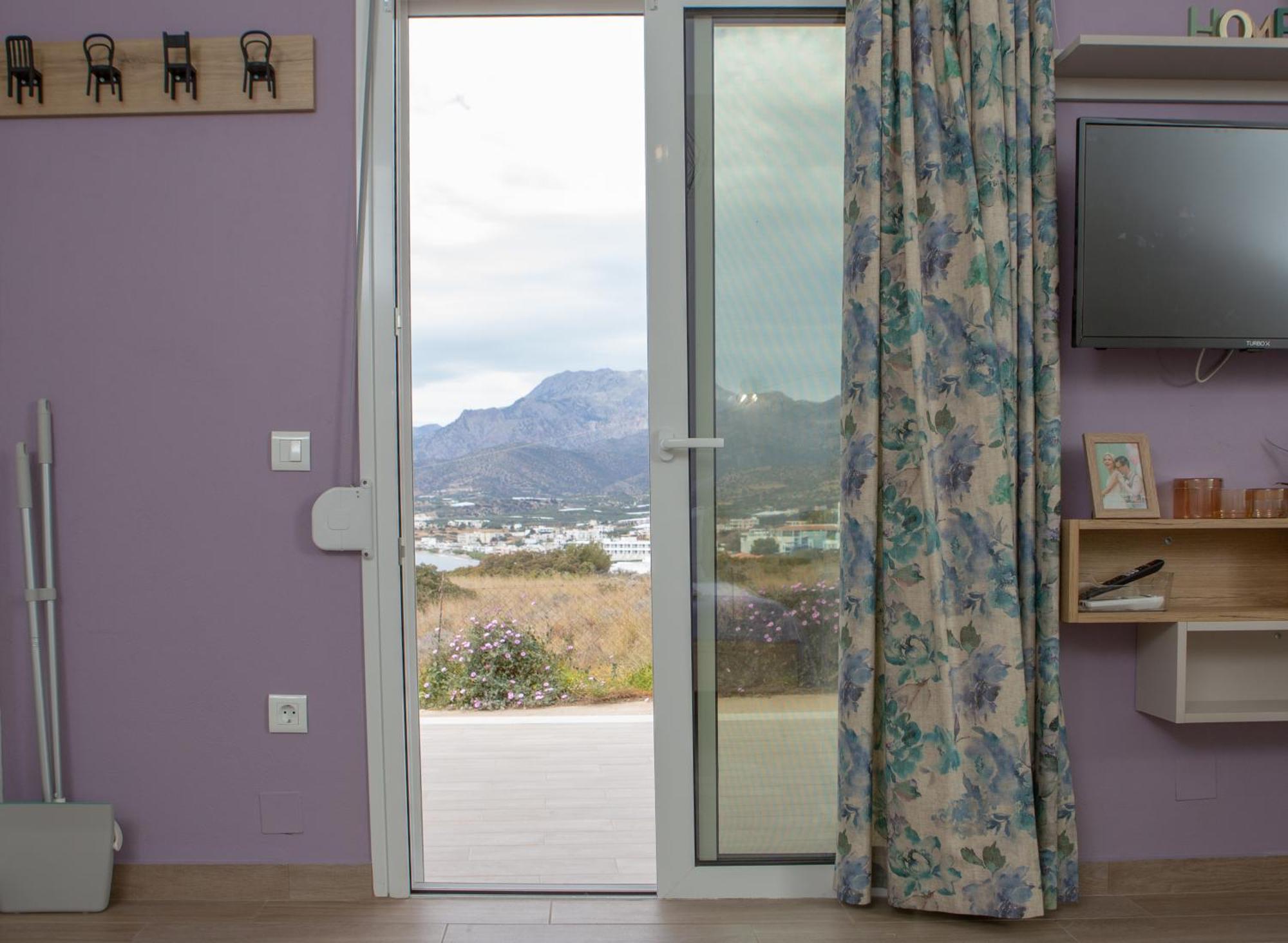 Studio Athena With Panoramic View Of Makrygialos Leilighet Pilalímata Eksteriør bilde